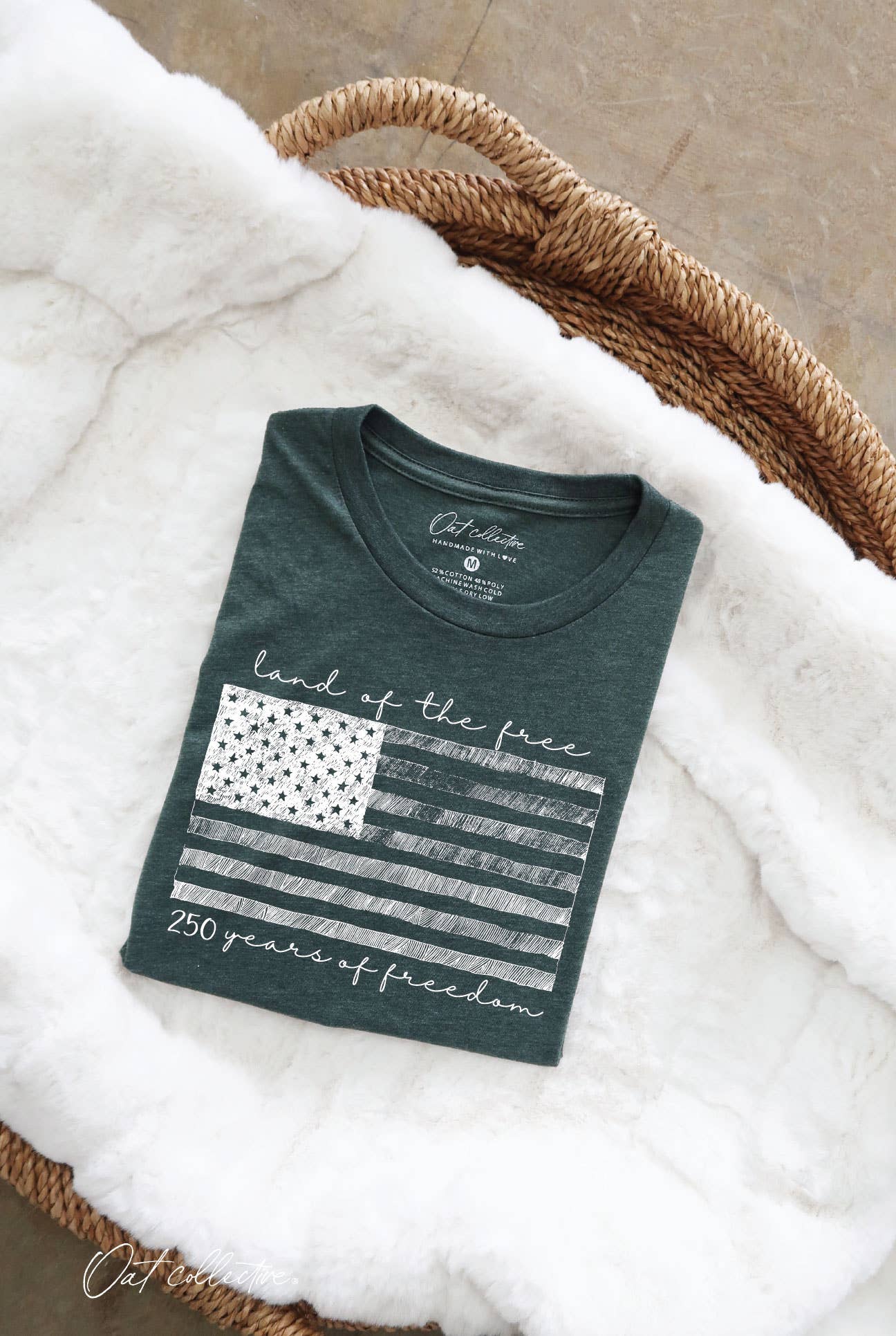 UNITED STATES OF AMERICA Graphic T-shirt