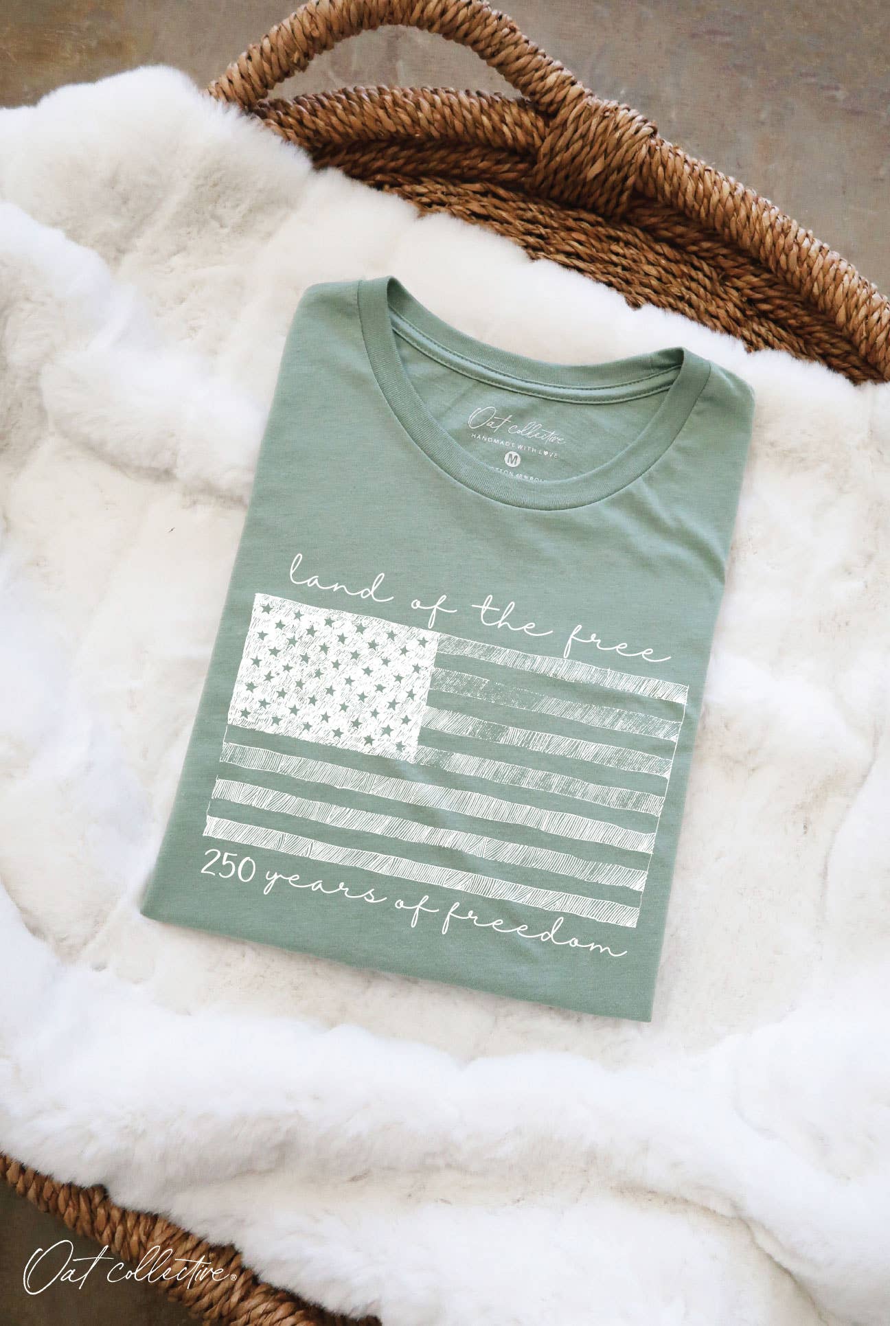 UNITED STATES OF AMERICA Graphic T-shirt